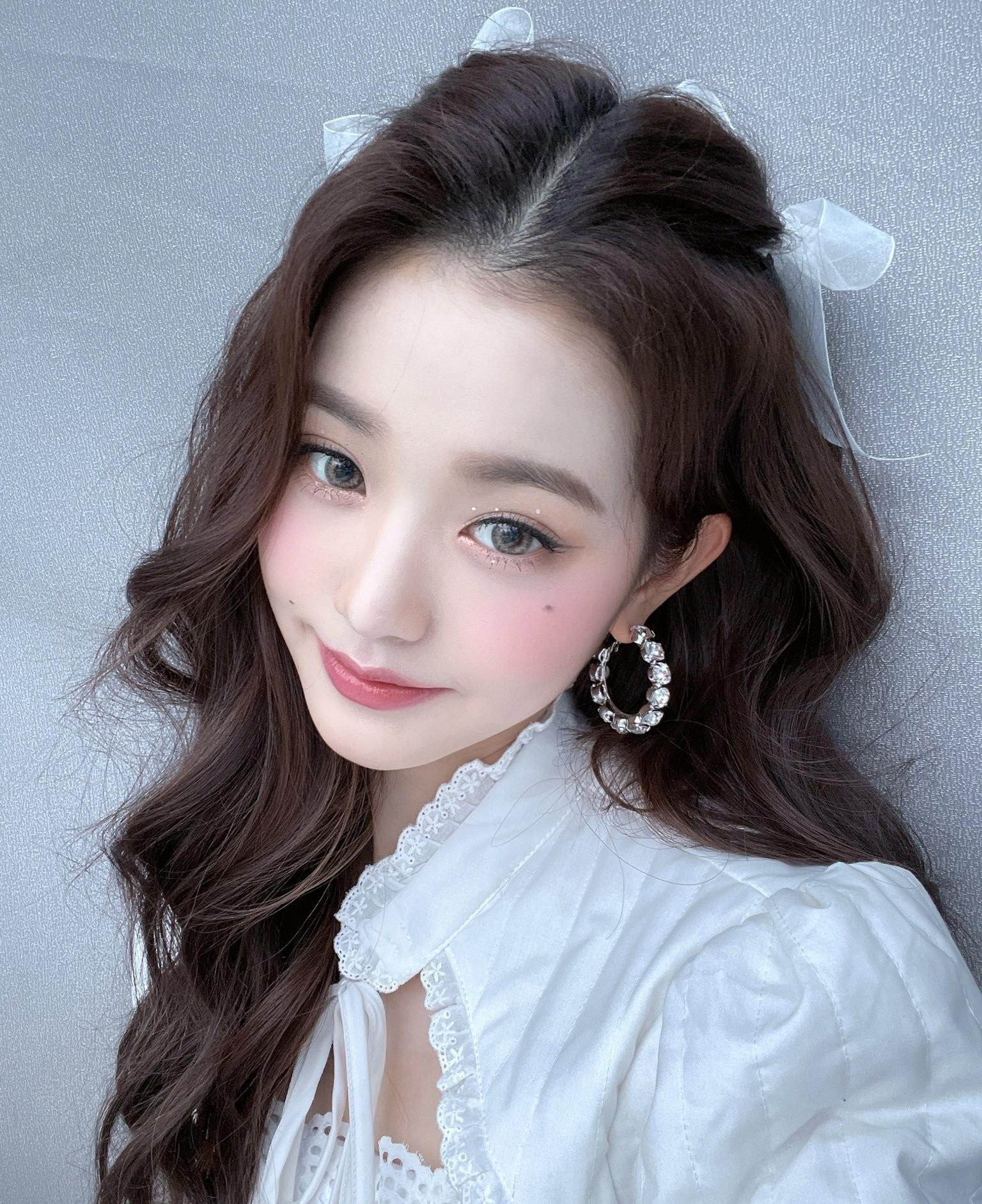 张元英方拒绝与"脱粉收容所"和解 张元英的经纪公司starship娱乐发表