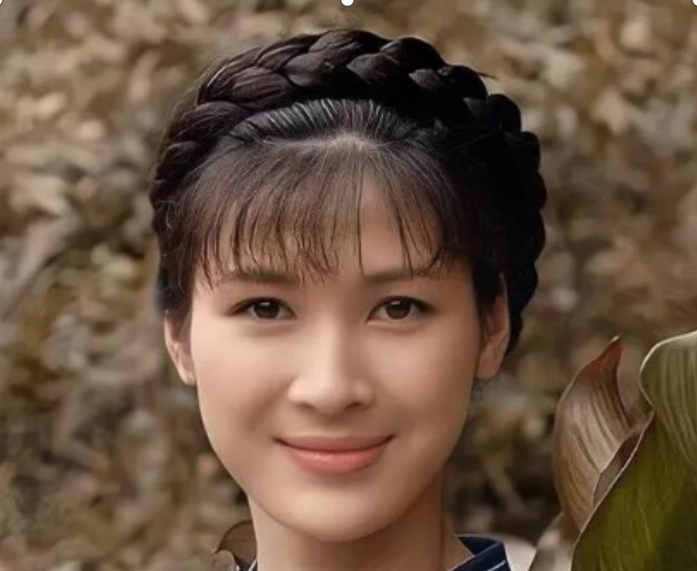 早前,电视剧《宣武门》引发网友热议,其中女主角童蕾的表演备受争议