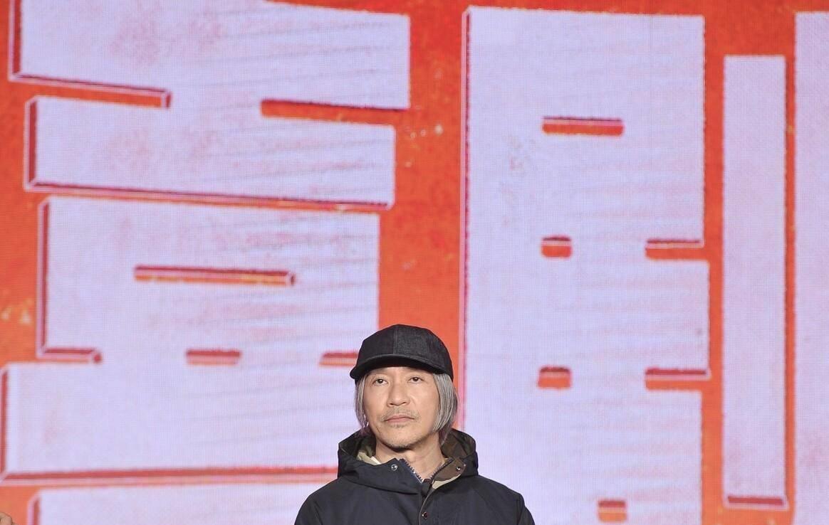 周星驰与石班瑜:互相成就的艺术传奇 周星驰与石班瑜的合作在娱乐圈