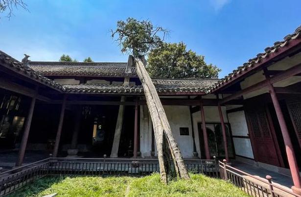 探秘太平天国侍王府:历史的厚重与文化的瑰丽 太平天国侍王府是金华市