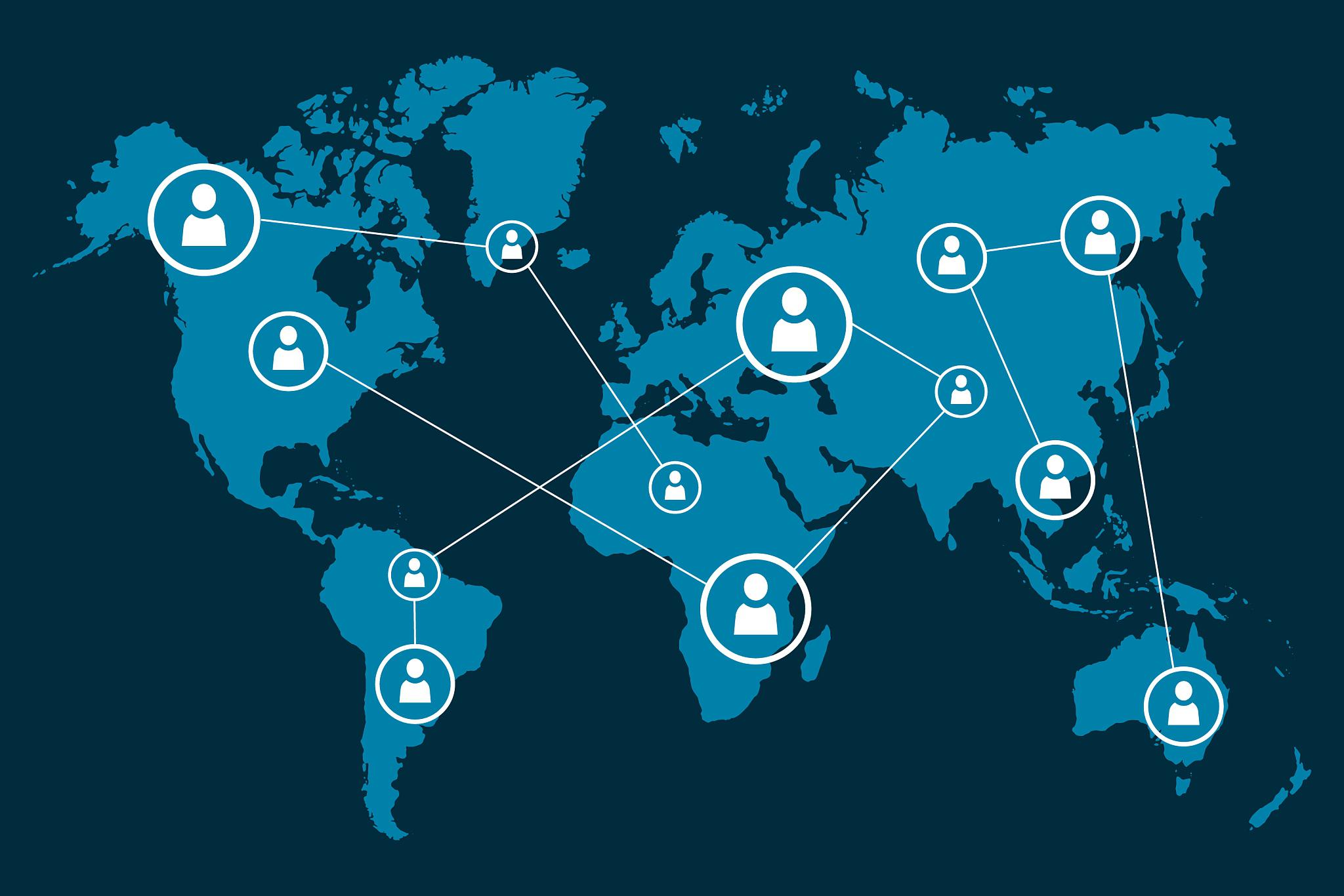 全球化:机遇与挑战并存的多维进程 全球化是经济,文化,政治和环境交织