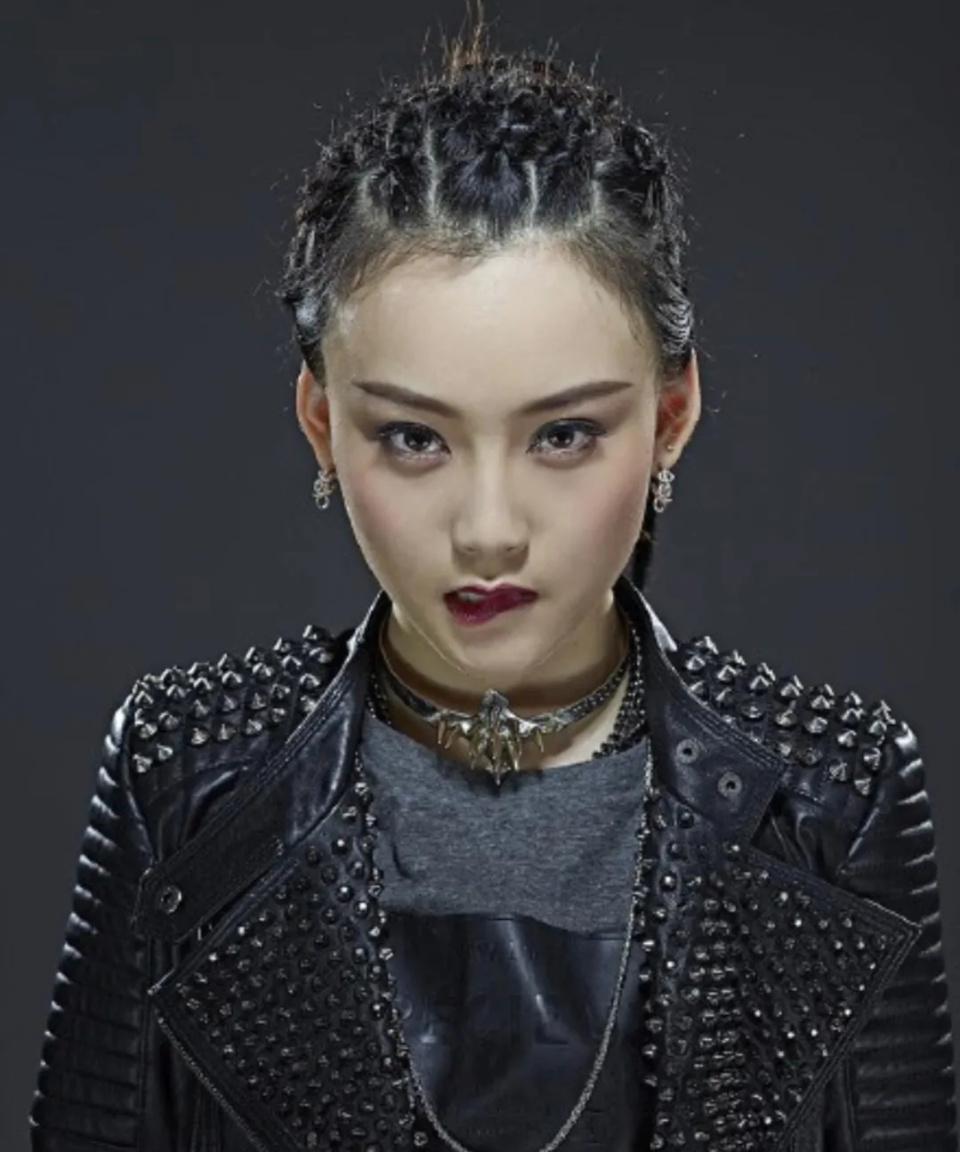 唐探2》:尚语贤的演技与颜值 电视剧《唐人街探案2》女侦探kiko王胜男