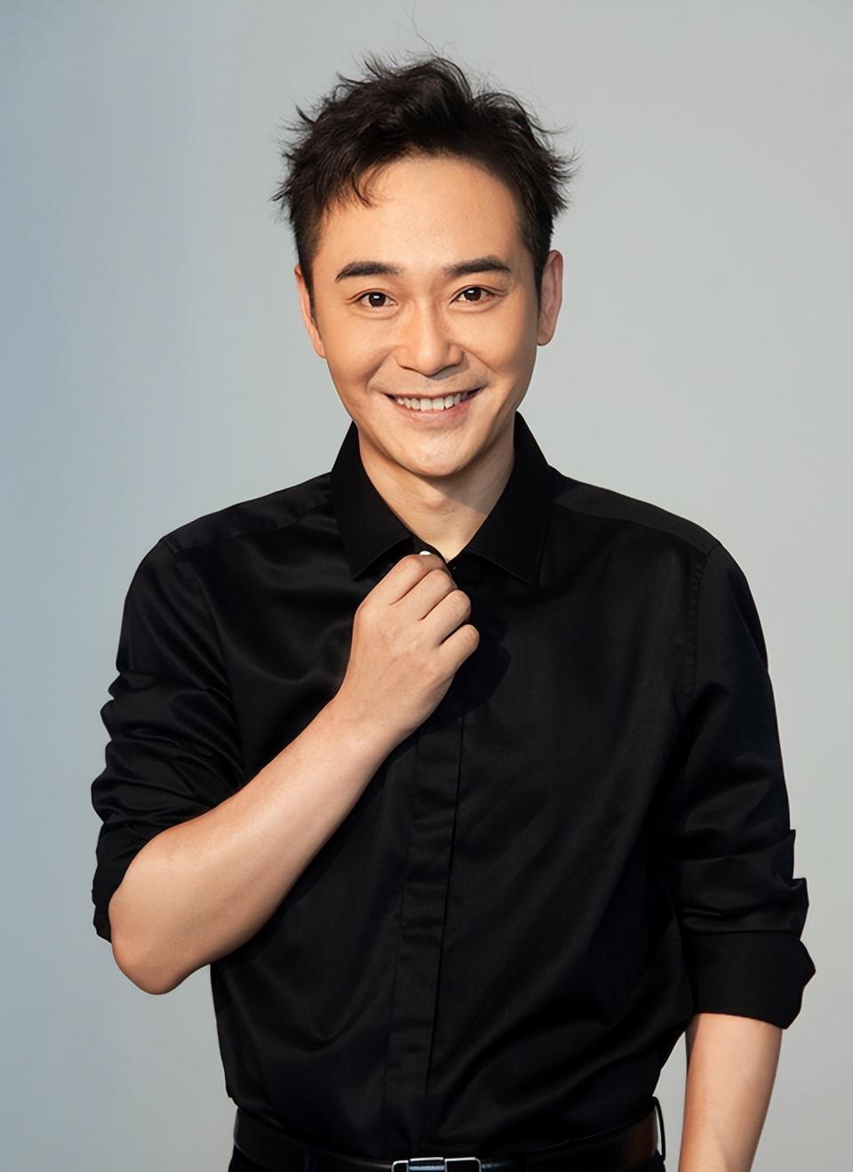 阮巡吴琼姐弟恋启示:真爱超越年龄,勇敢选择爱情 演员阮巡和歌手吴琼