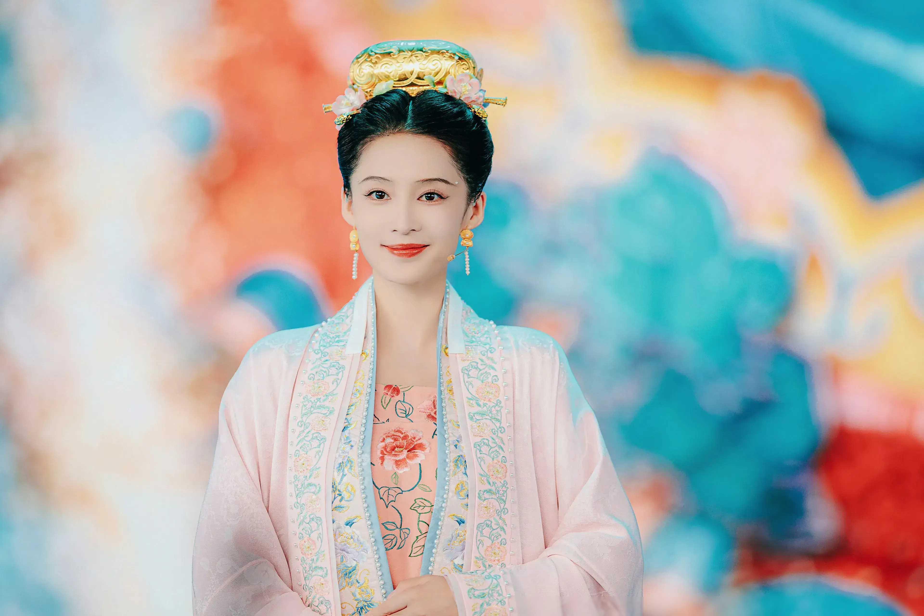 那些人设崩塌的女明星们 娱乐圈是一个充满竞争和变化的地方,女明星们
