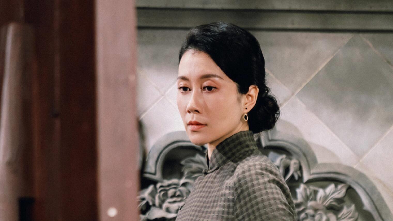 温峥嵘:从"坏女人"标签到演技派的逆袭之路 温峥嵘,一个名字背后承载