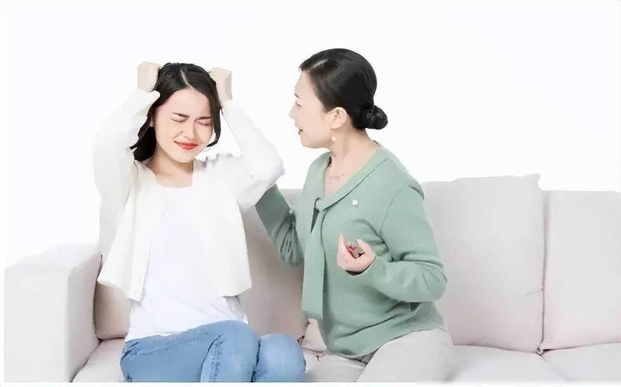 母女矛盾升级!女儿欲在娘家过年遭拒,家庭责任与独立自由如何平衡?