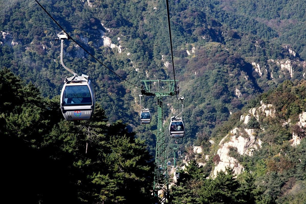 泰山索道:提前购票攻略 想要轻松畅游泰山索道,告别排队烦恼?