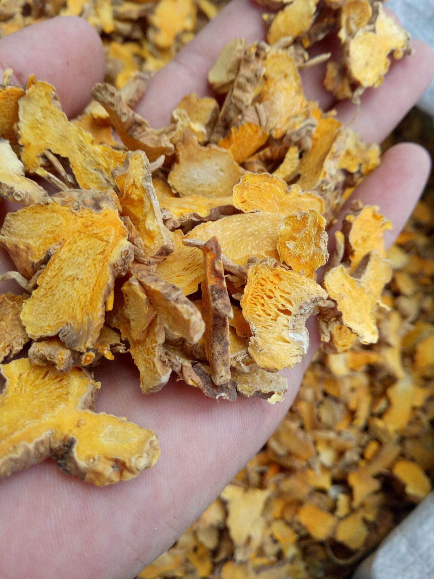 玉林药材市场动态:法律视角下的市场规范与价格调控 广西玉林药材市场