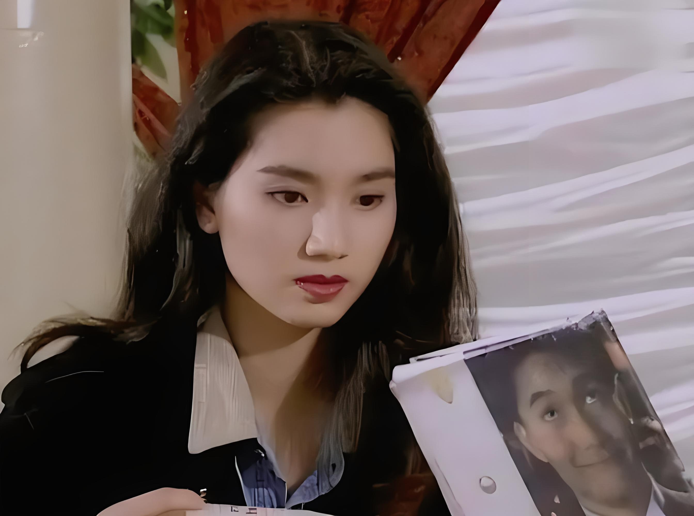 洪欣的故事 洪欣,香港知名女演员,曾主演武侠剧《箭侠恩仇》和电影