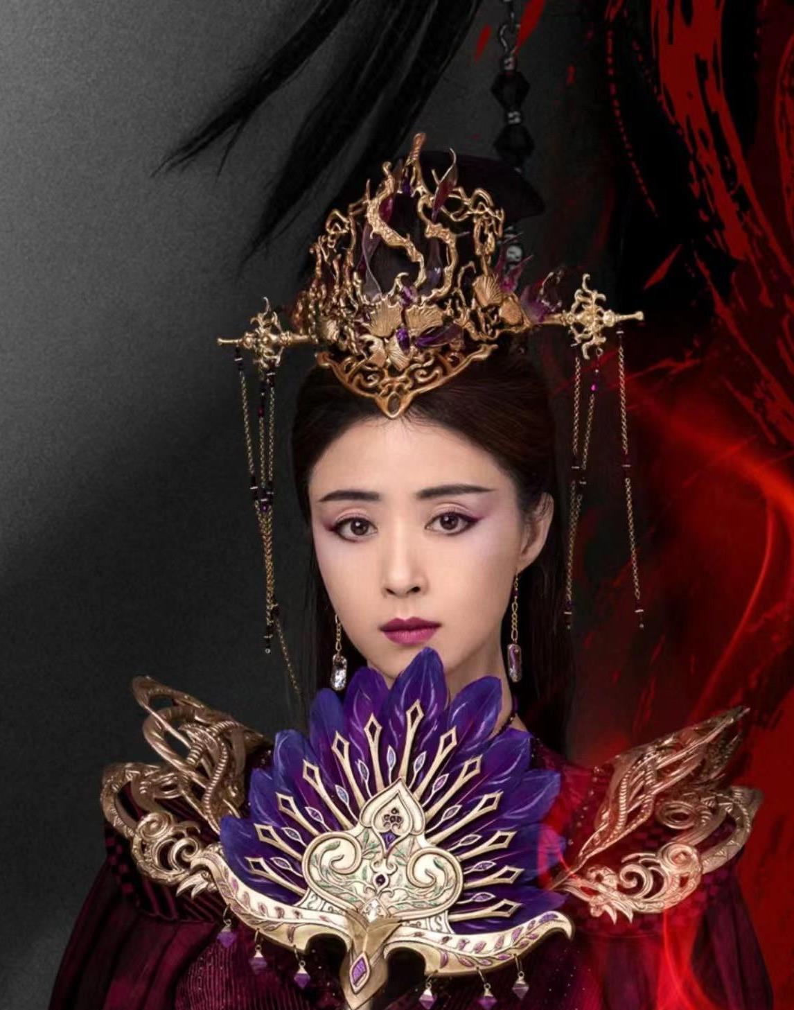 烈焰》差评如潮,蒋欣新剧引发演技与造型双重质疑 蒋欣新剧《烈焰》
