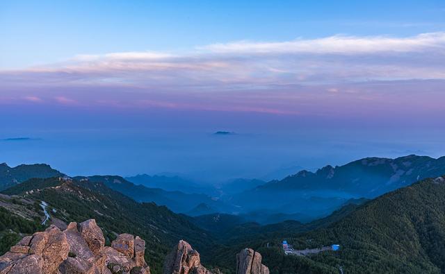 迷雾中的仙境】雾灵山:承德的瑰宝 雾灵山,位于承德市兴隆县城北,是