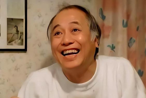 楚原:武侠电影巅峰的缔造者,逆境中的乐观人生赢家 楚原,这位备受尊敬