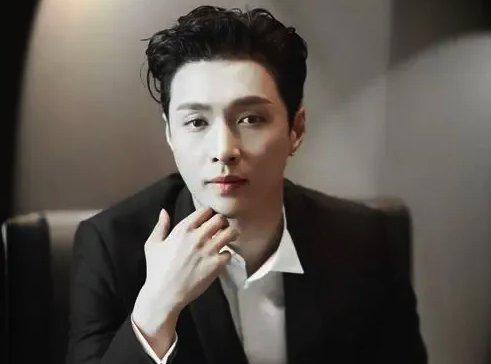 张艺兴加盟《金曲青春》,与群星共谱音乐新篇章!