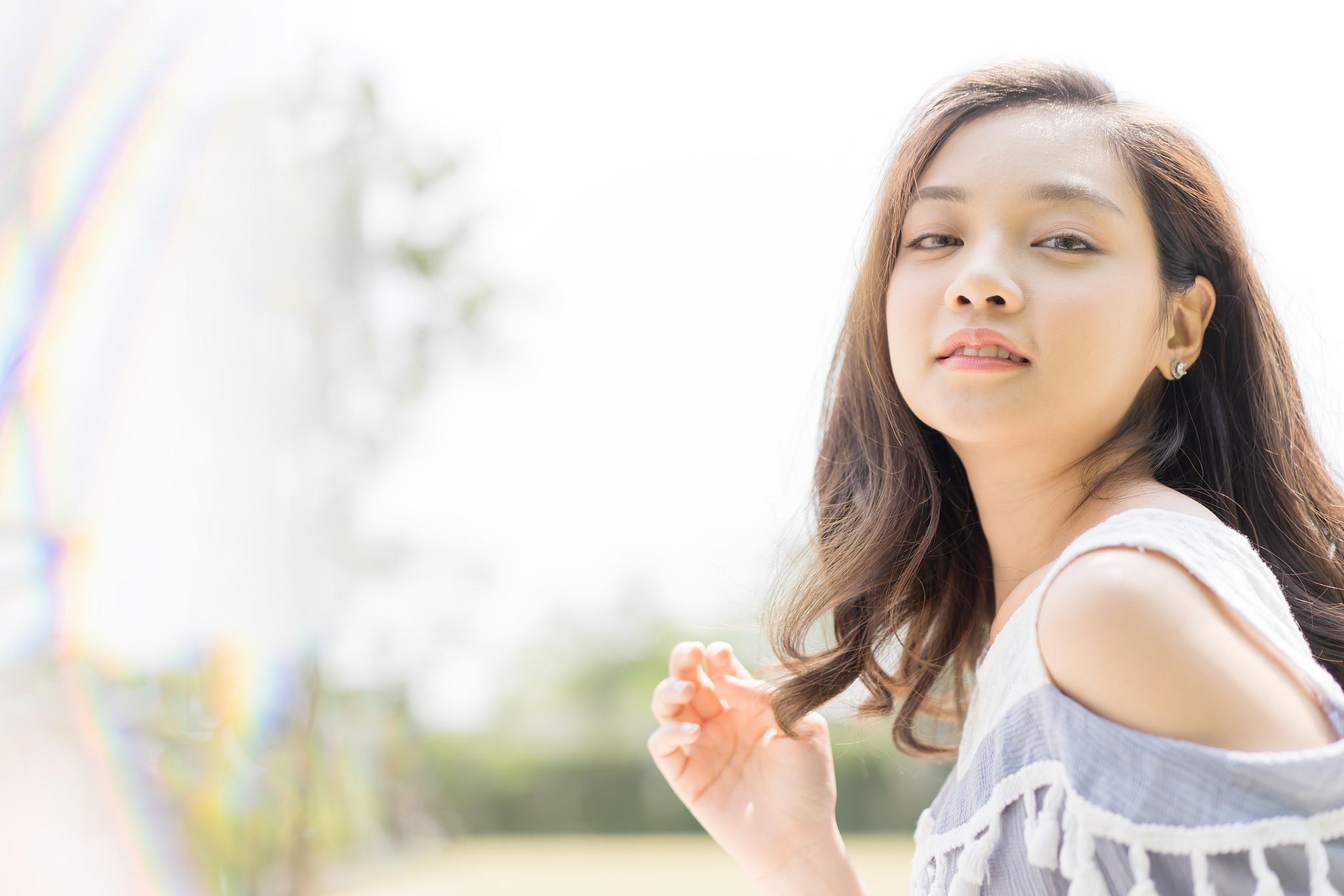 女孩,你的存款不只是数字,它是你的力量与保障 女孩们,听我一言,存钱