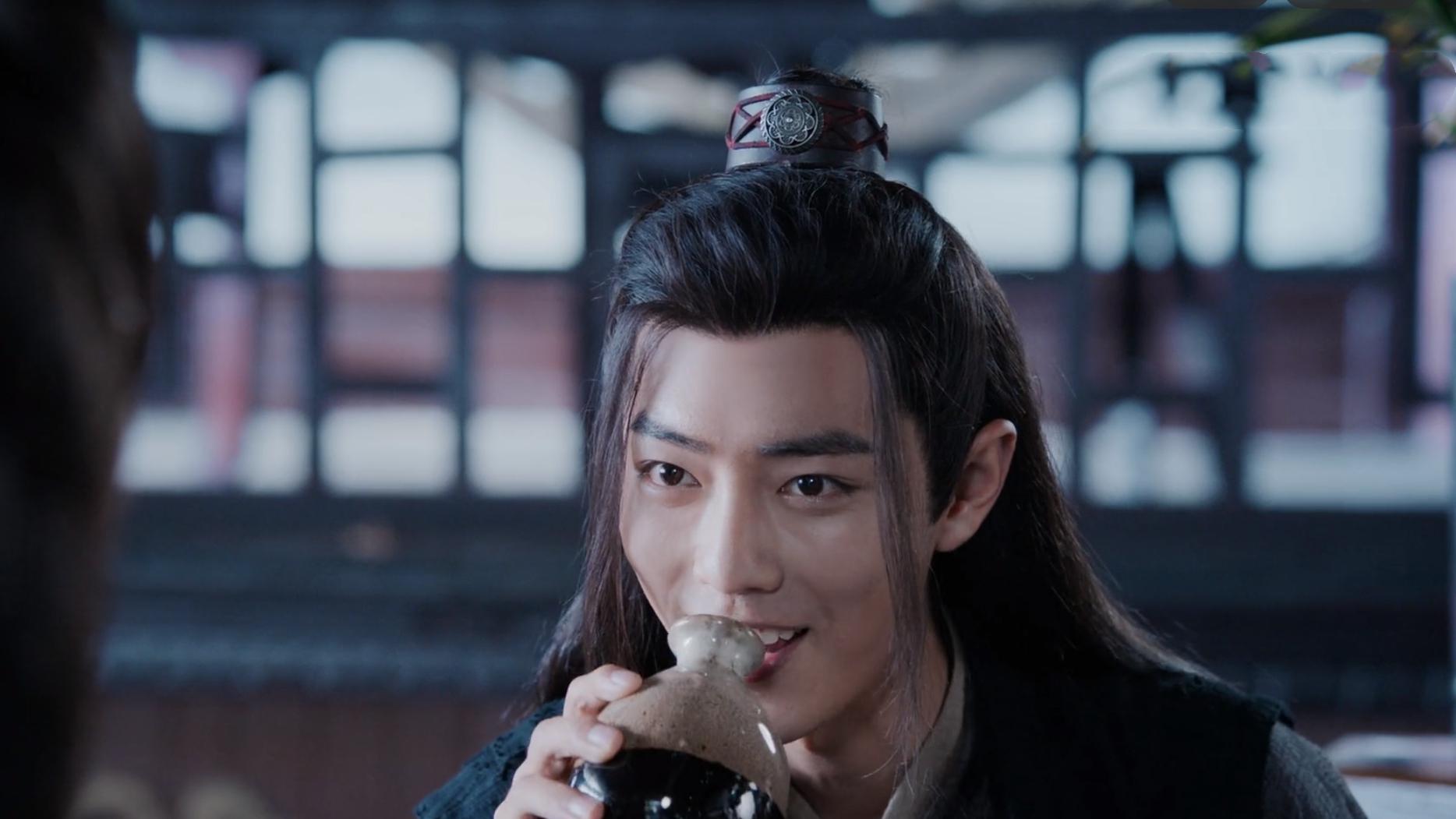 电视剧《陈情令》改编自网文《魔道祖师》,在人物情感和故事情节捎行