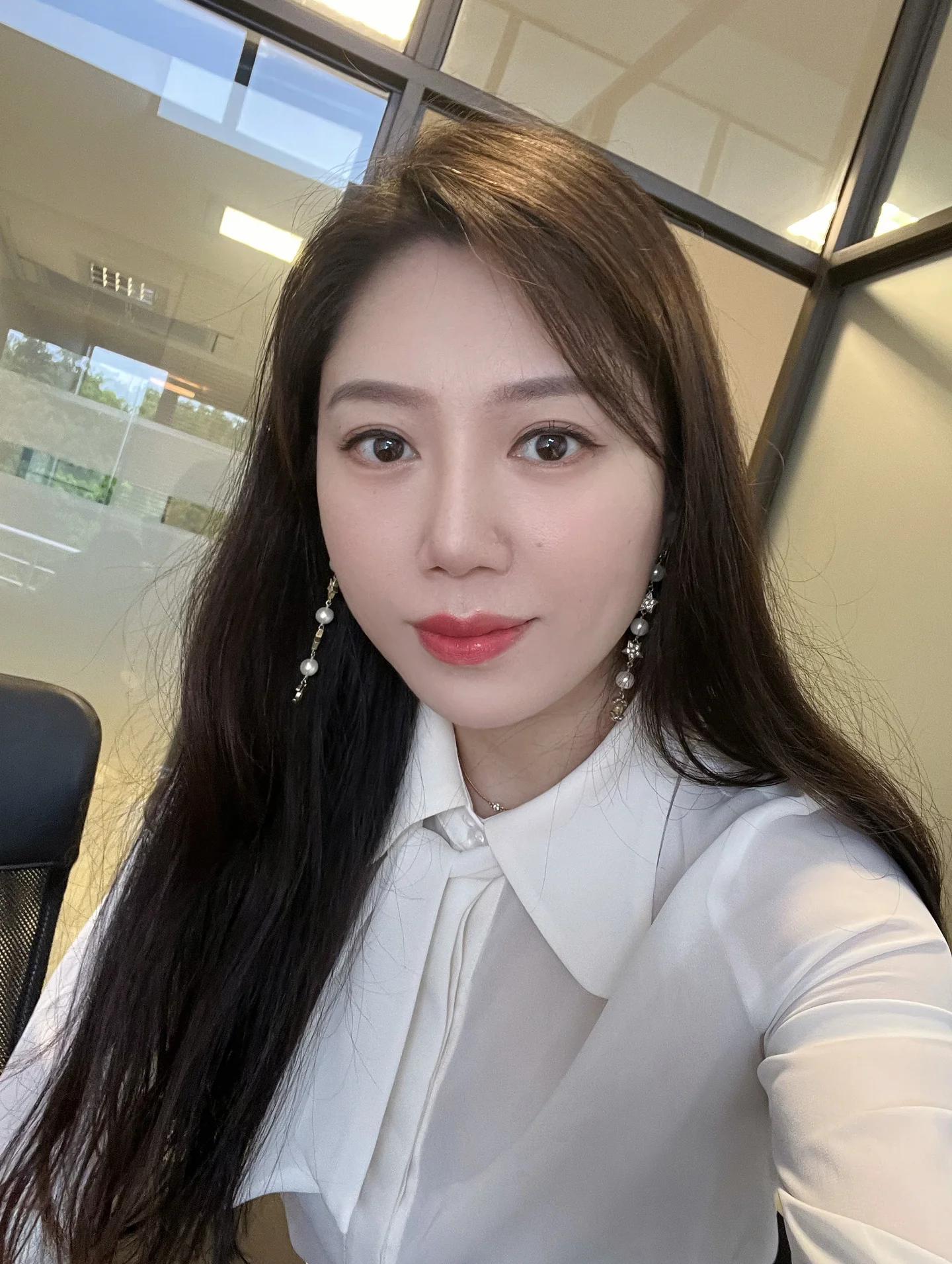 从无所谓到渴望:37岁女性的内心转变与幸福追求 一个37岁的女性,曾对