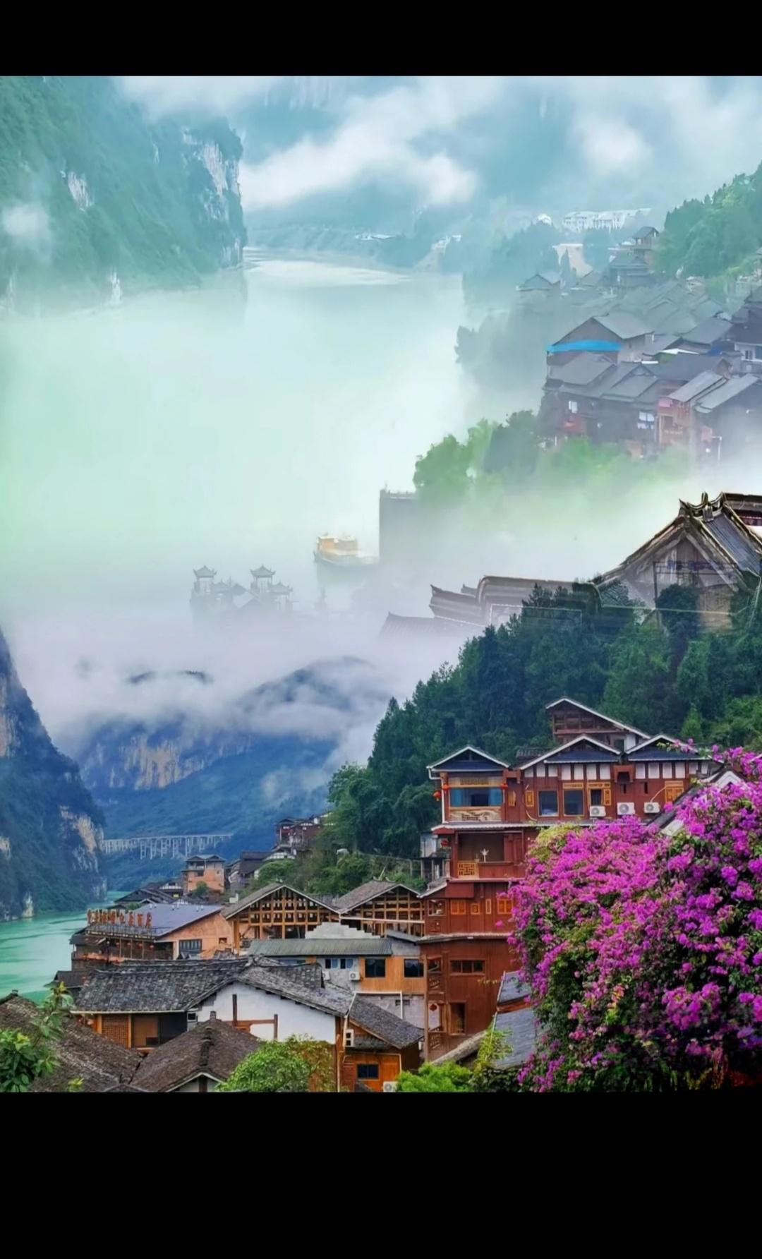 重庆彭水,一个隐藏在大山深处的秘境——乌江画廊,被赞誉为"千里乌江