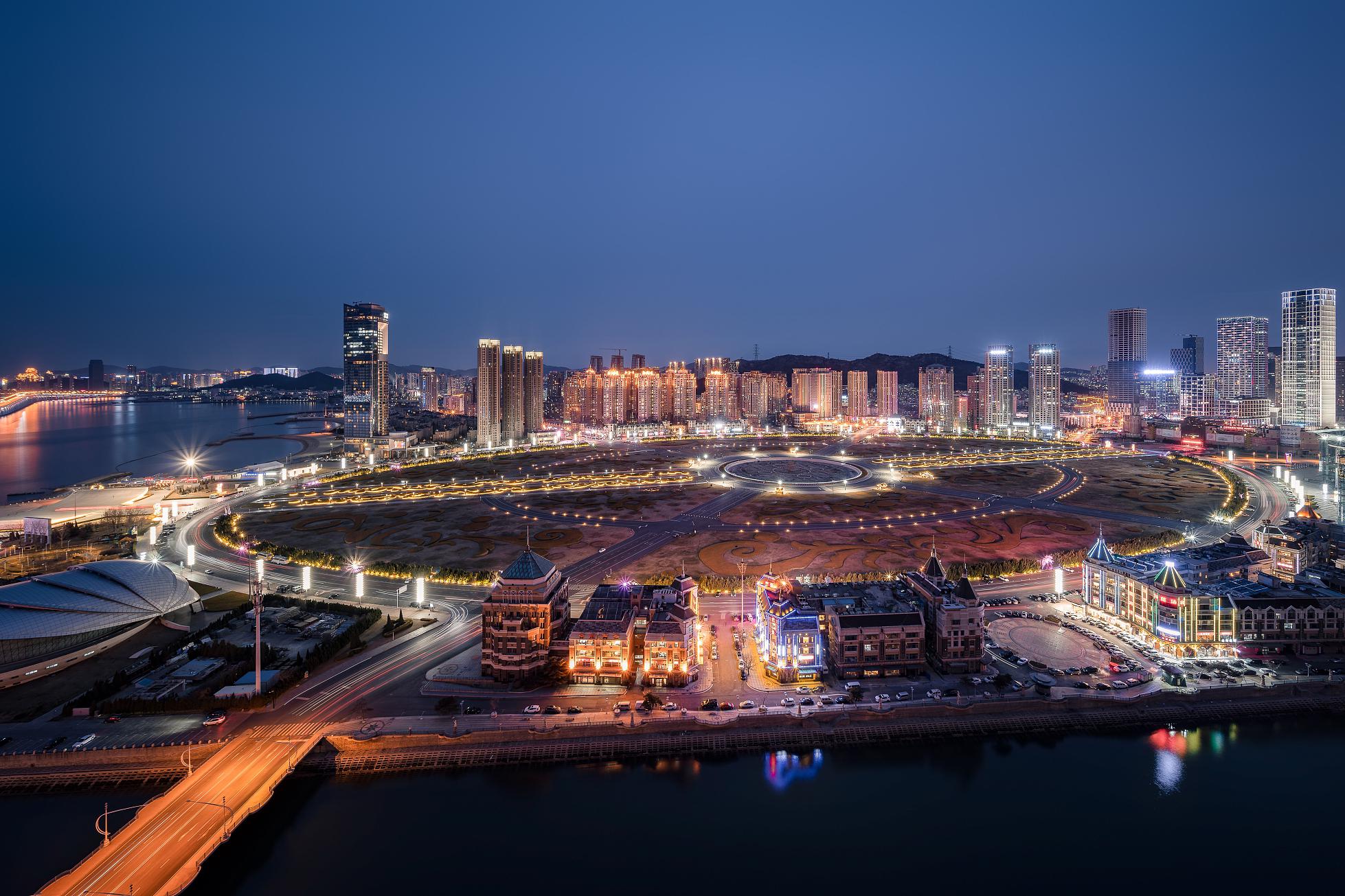 大连:海滨明珠,魅力无限 大连,东北海岸线上的璀璨明珠,拥有无可比拟