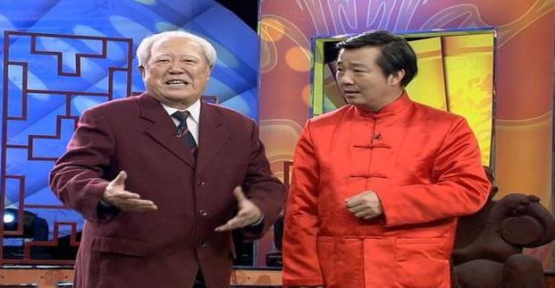 相声界的师承纷争:杨少华师承之谜与市场影响分析 在相声界,师承辈分