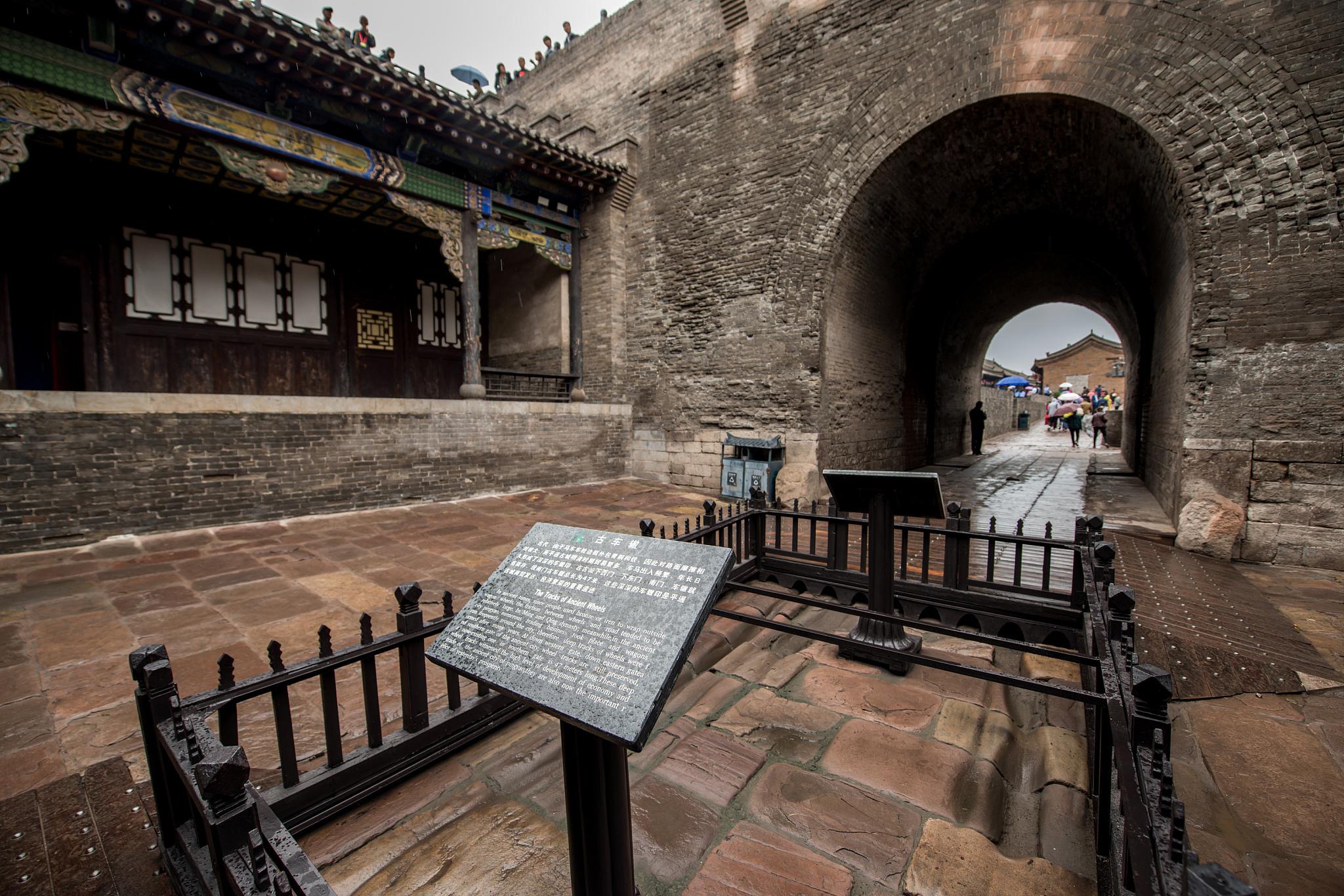 鸡鸣驿古城:古老的军事传奇 鸡鸣驿古城位于河北涞源,是中国现存最大