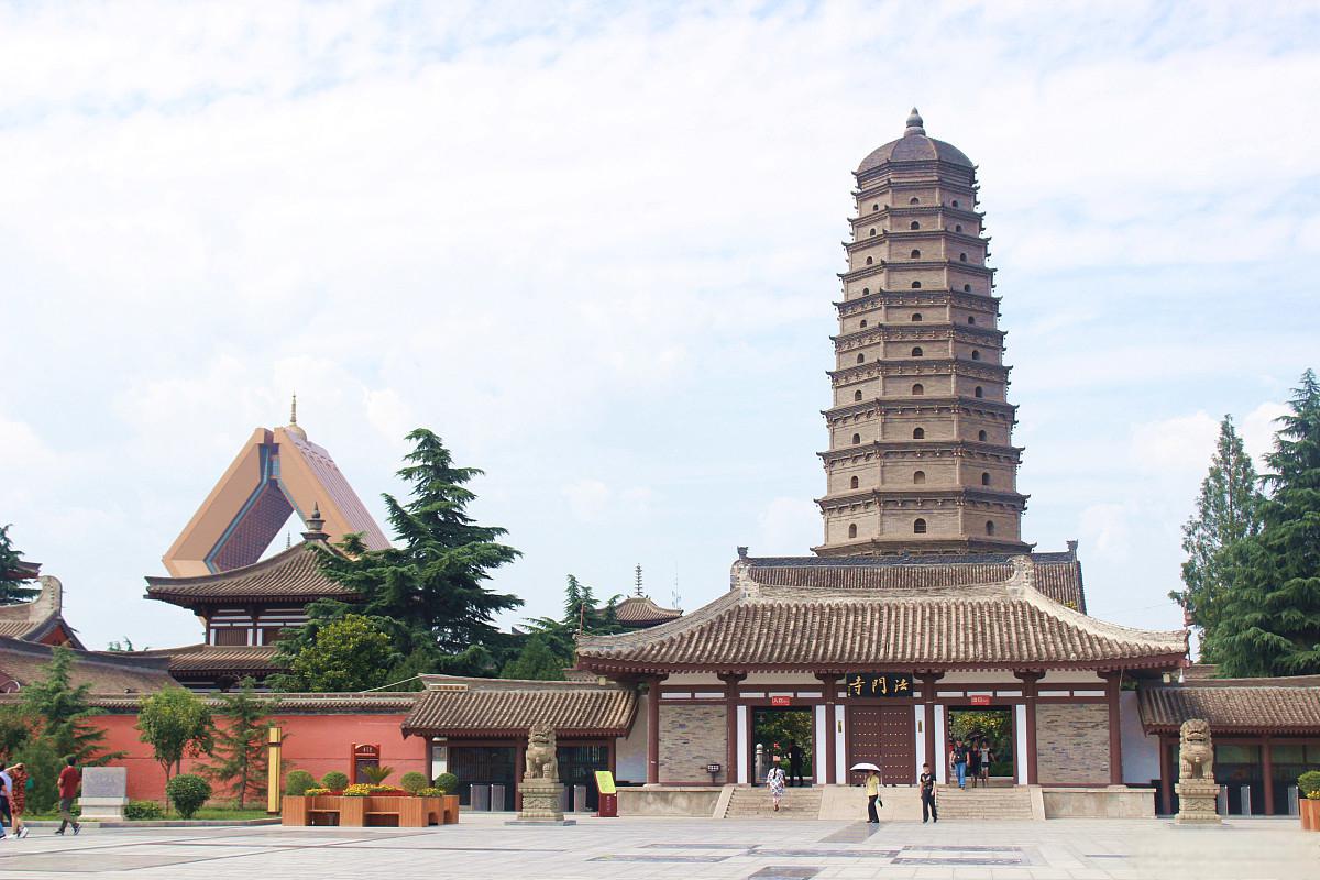 西安周边三日游:穿越历史的长河 西安,古称长安,镐京,是中华民族的