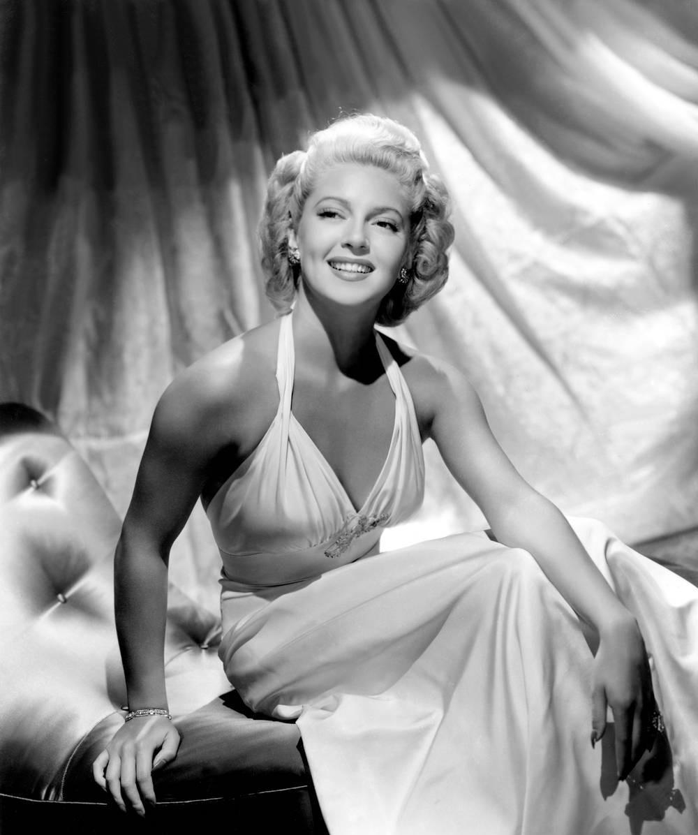 拉娜·特纳:命运的转折点 拉娜·特纳,好莱坞"黄金时代"颜值女神,拥有