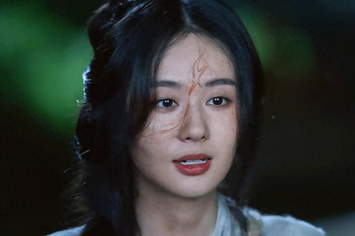 热播剧《花间令》中的演员郑合惠子遭遇恶意评分事件引发广泛和讨论