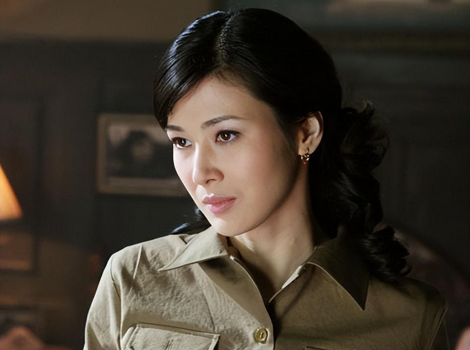 曾经的"女主角",如今只能演边角料 娱乐圈中有不少