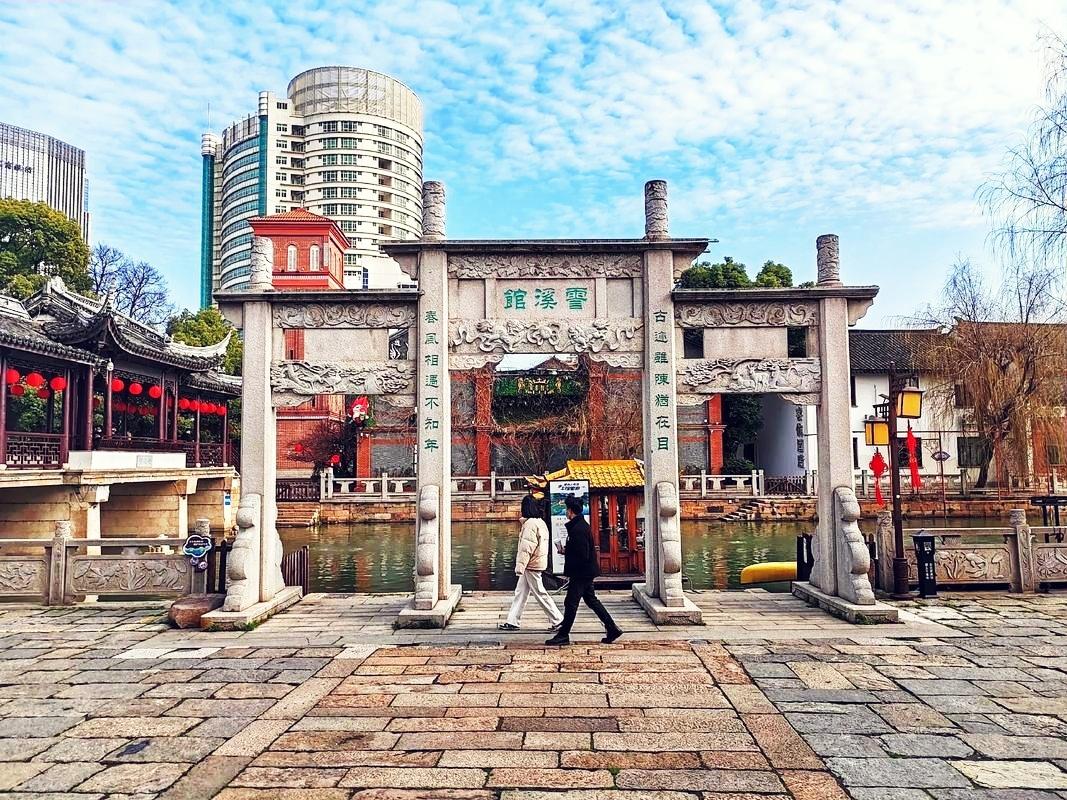 湖州衣裳街,穿越历史的长廊 湖州衣裳街,一个充满魅力的历史文化街区.