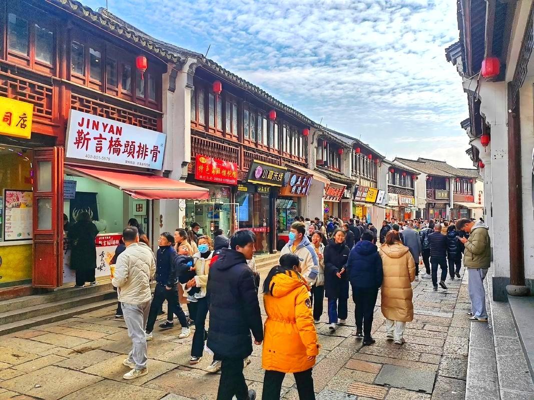 湖州衣裳街,穿越历史的长廊 湖州衣裳街,一个充满魅力的历史文化街区.