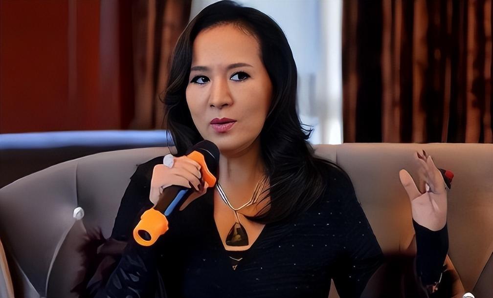 郑绪岚:从歌坛巅峰到生活低谷,她用歌声书写传奇人生 郑绪岚,一位曾经