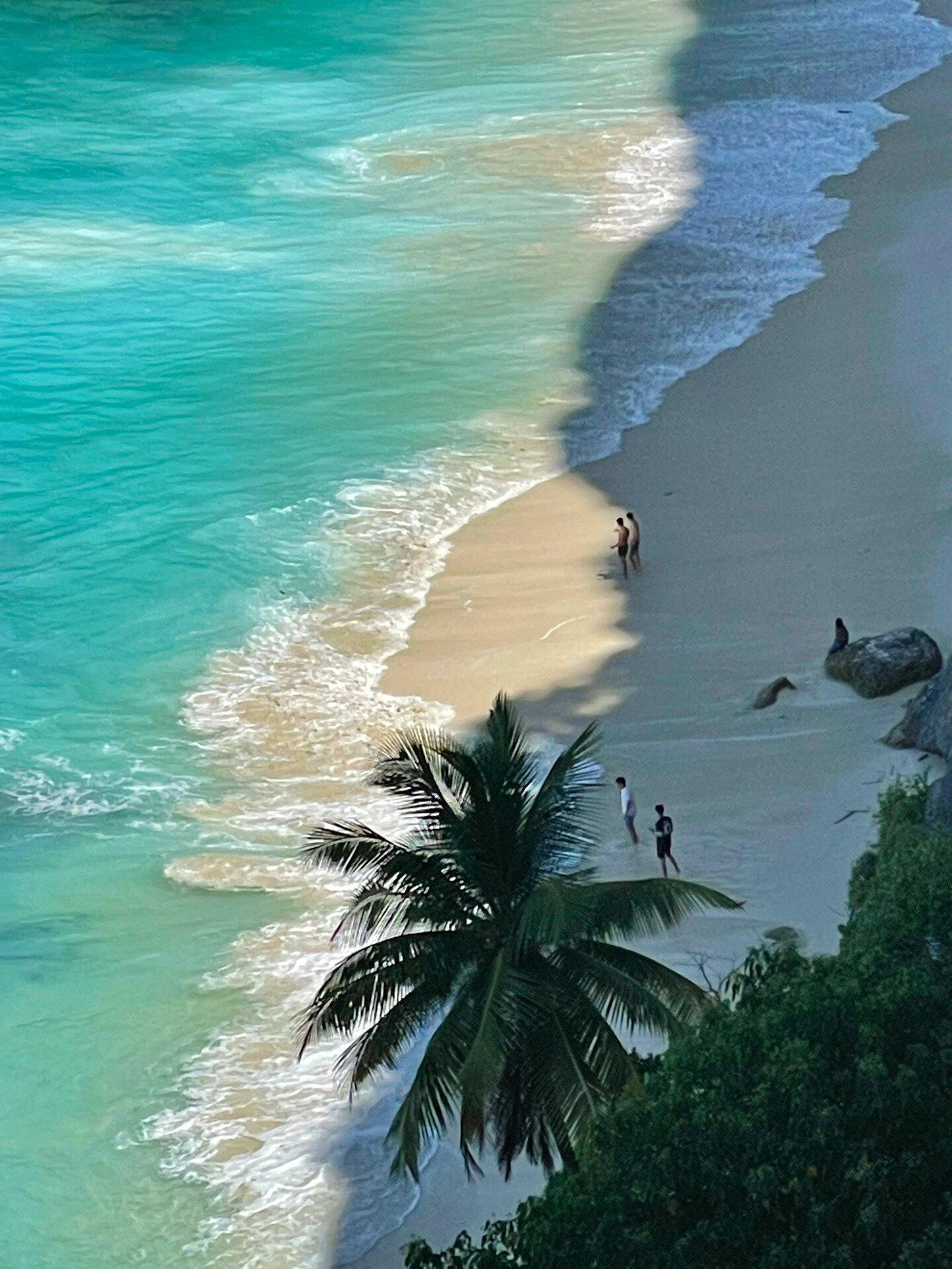 巴厘岛:揭开梦幻之岛的神秘面纱 逃离都市的喧嚣,你是否渴望拥抱一个