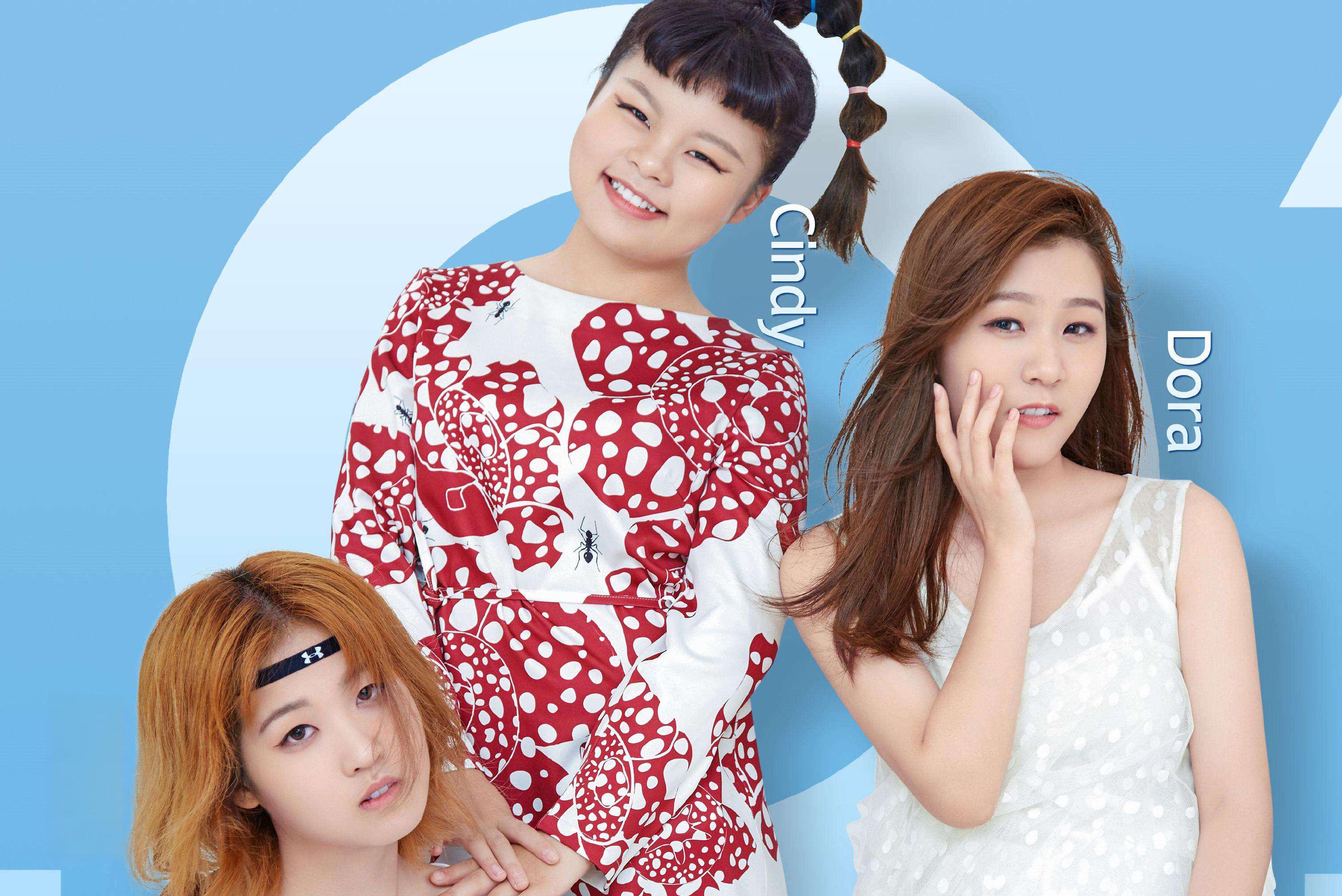 cindy惊艳走秀 前3shine组合成员cindy以模特身份亮相时尚秀场,其出众