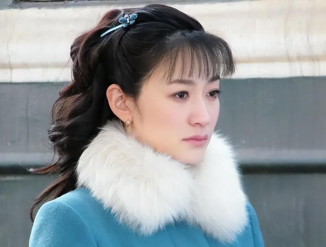 李小冉:感情生活不再是个"笑话" 李小冉饰演的长公主的定妆照再次火速