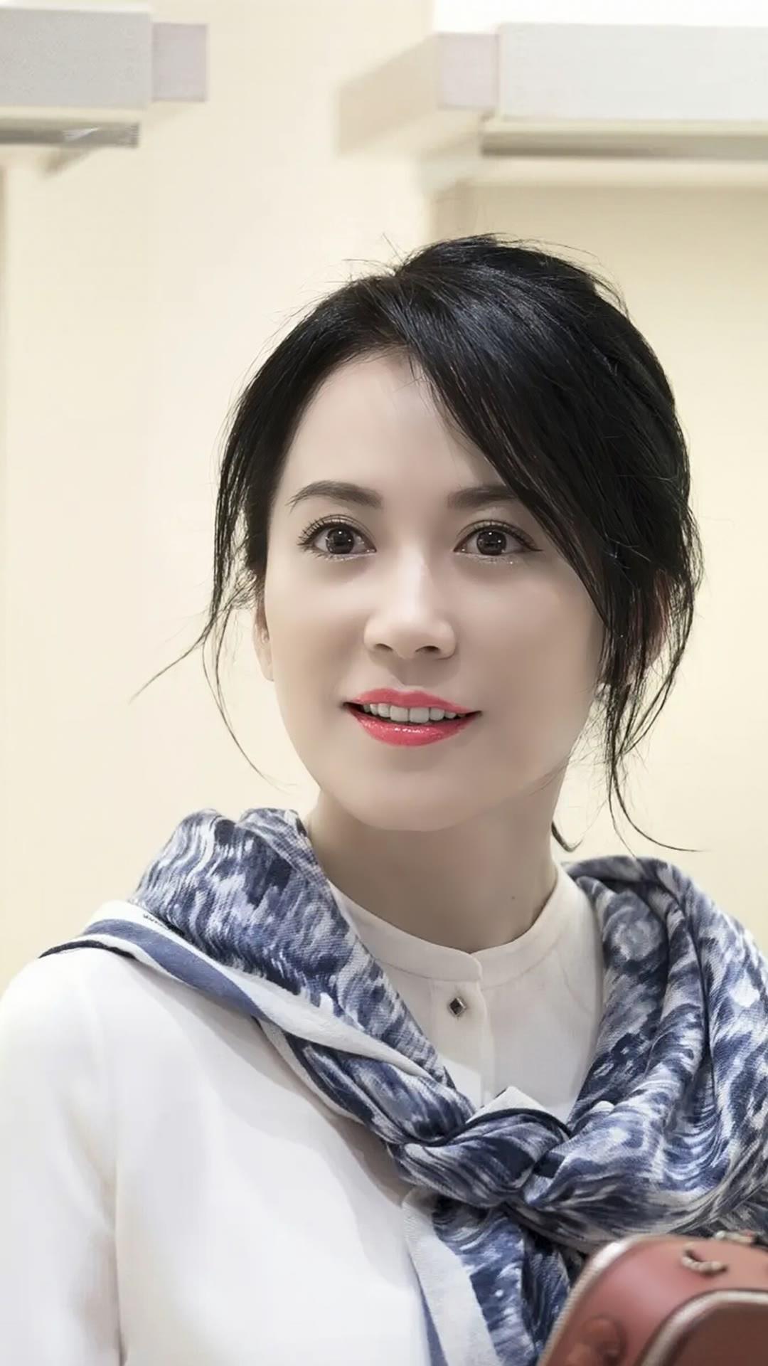 美人:赵明明,陈红等一线明星的倾世容颜 这些美女个个貌美如花明艳