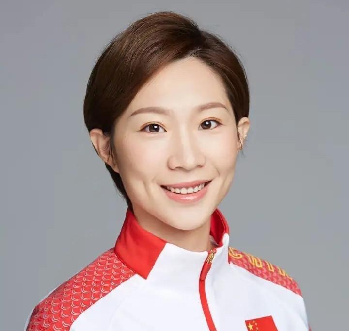 退役后各自成家,背后的原因令人深思 张丹和张昊,这对花滑界的传奇