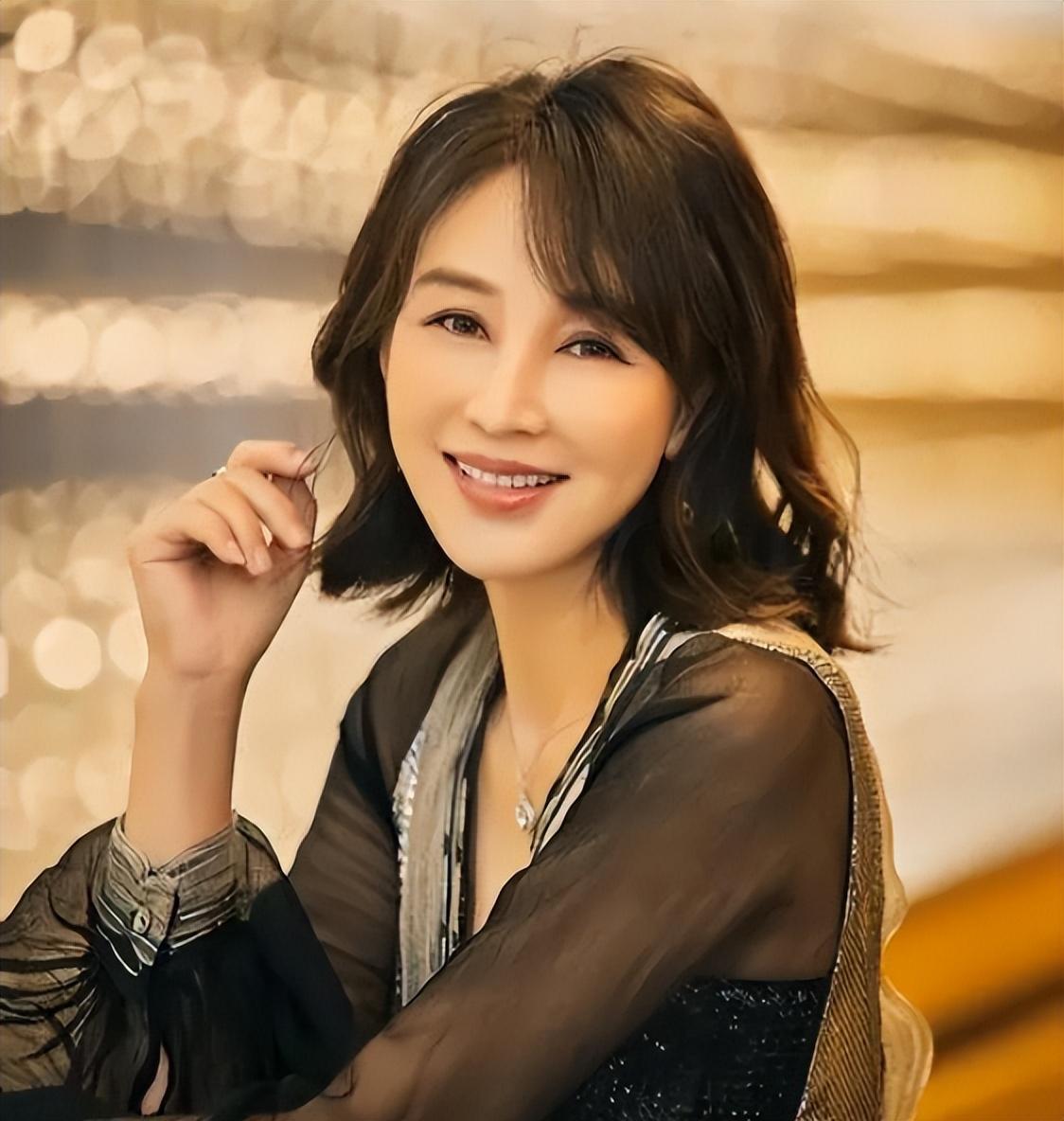 承德演员肖央:多才多艺的影视歌三栖明星 承德籍演员知名度前十名