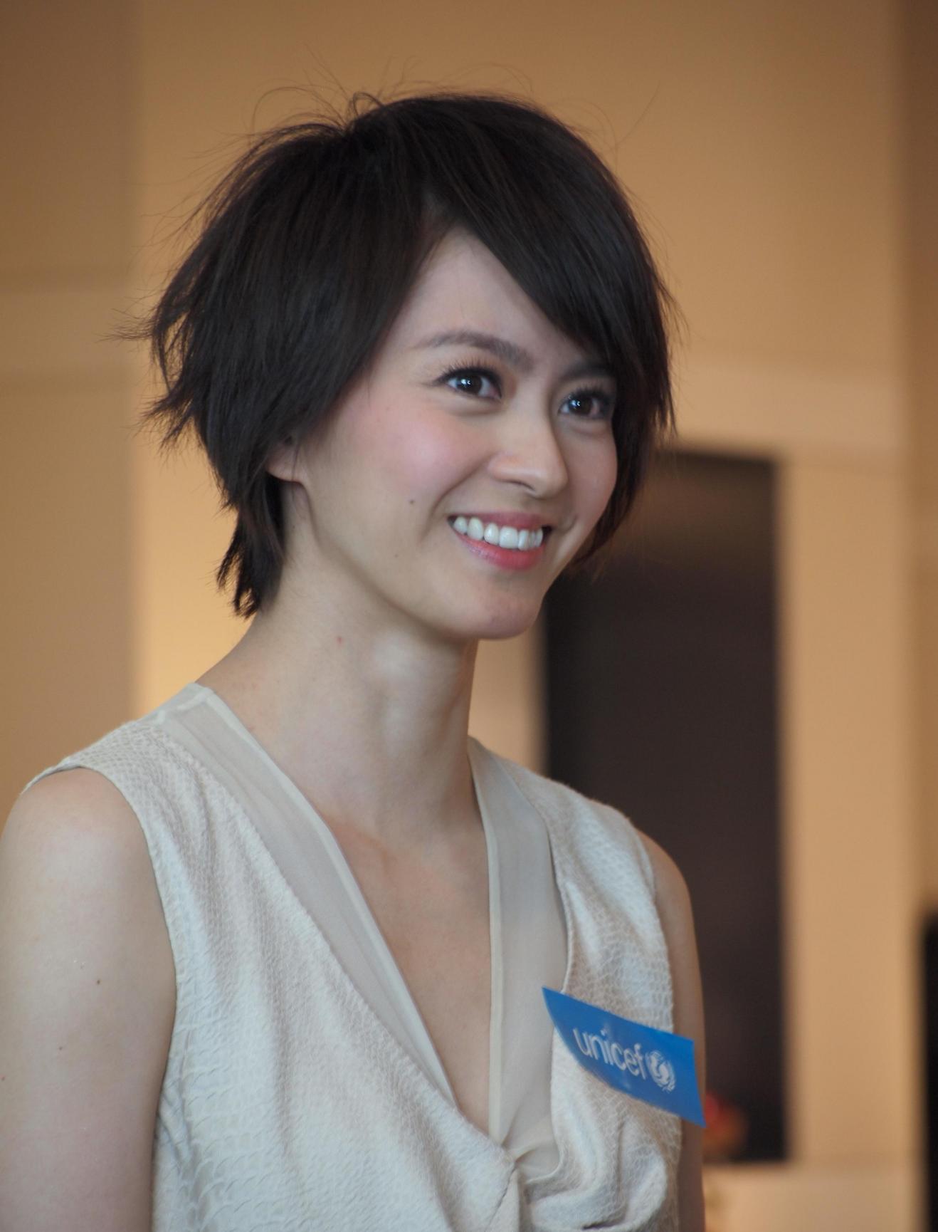 梁咏琪澳门演唱会惊现家庭惊喜,网友:这才是真正的幸福 前些日子