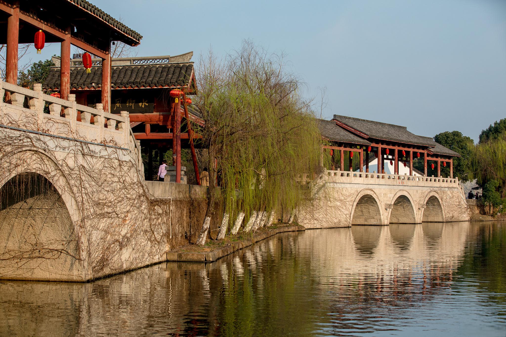 探秘江南明珠:绍兴 绍兴,这颗低调闪耀的明珠,藏于浙江腹地,满载着