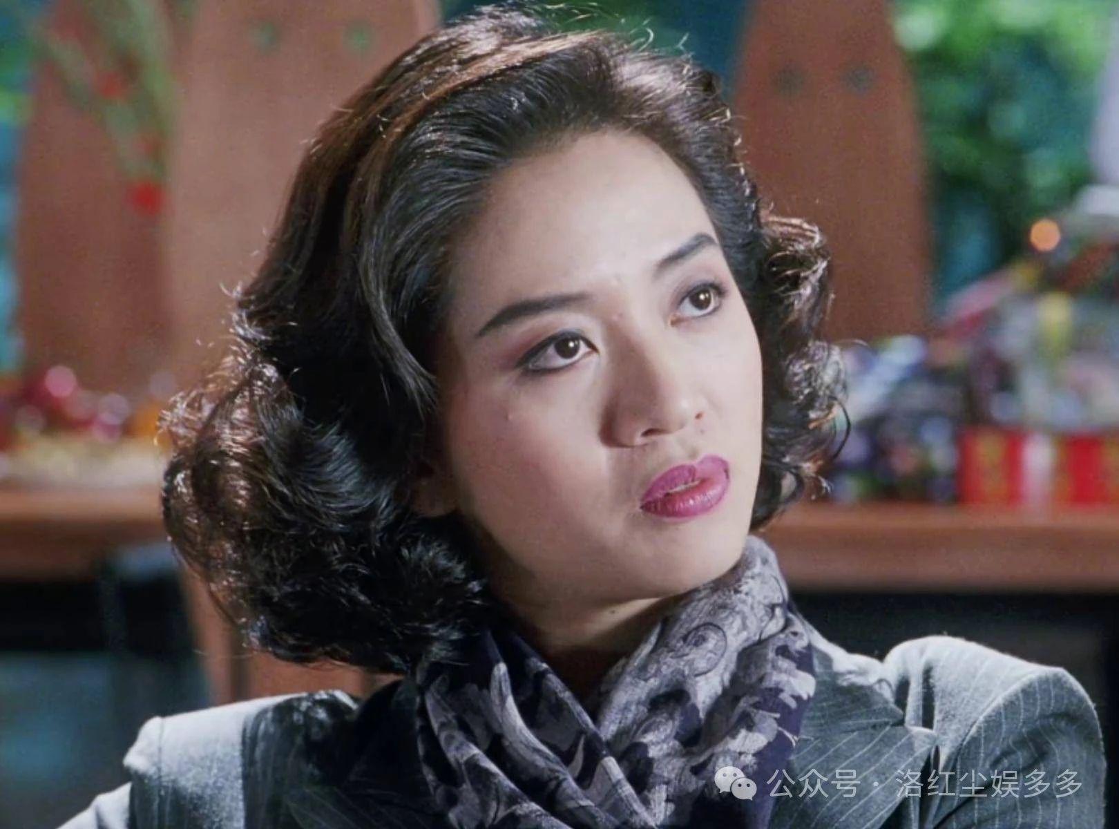 她曾是梅艳芳师妹,与成龙合作,感情成谜