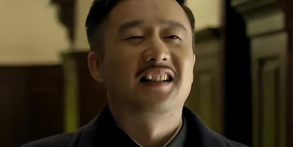 岳旸:靠小人物出名 岳旸从18年前的配角演员成长为广受欢迎的宫廷配角