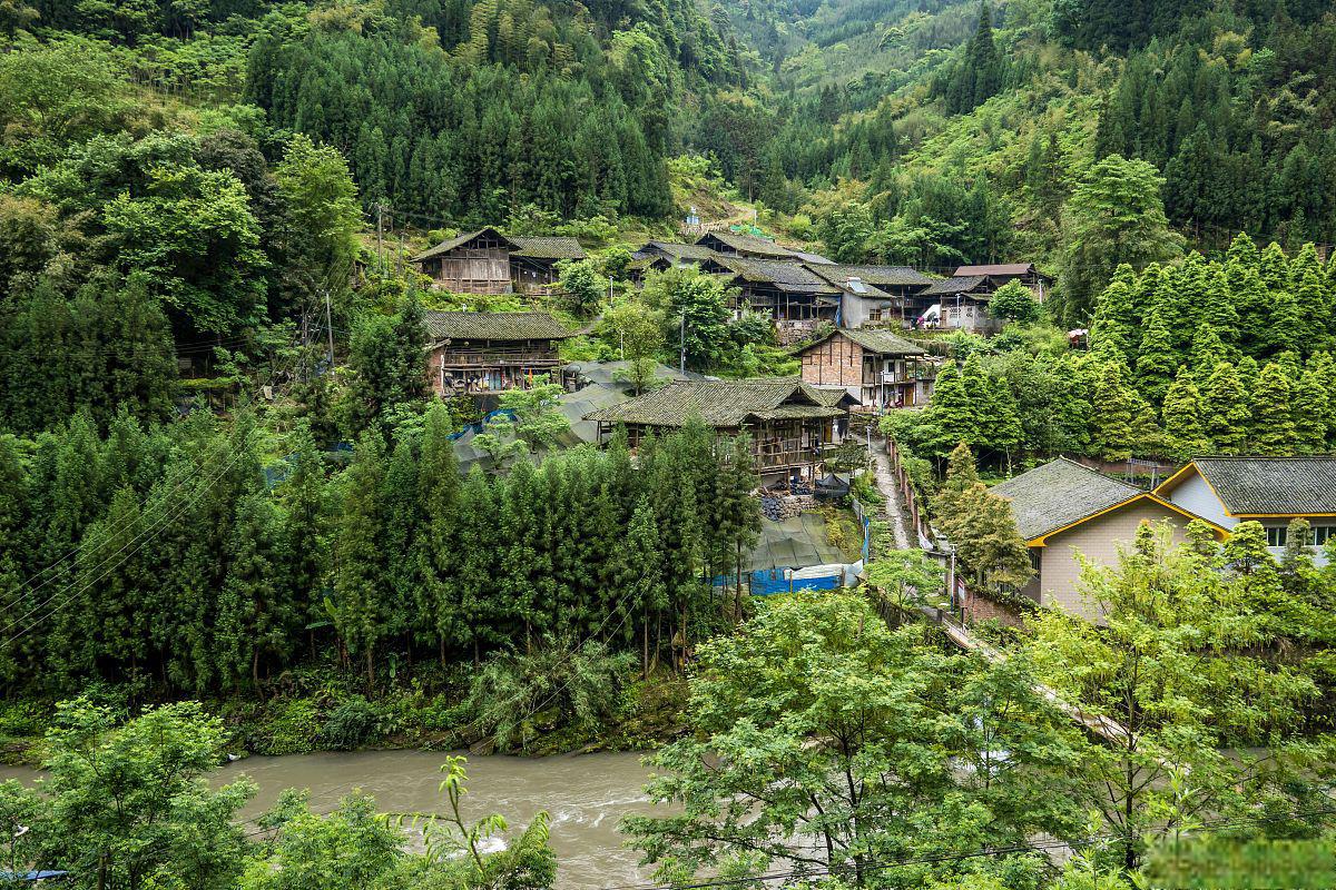 而虎形山的神秘传说,更是为这