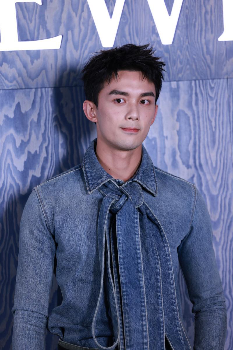 吴磊反诈骗电影宣传掀起热潮,粉丝助力电影大火 吴磊为了宣传新上映的