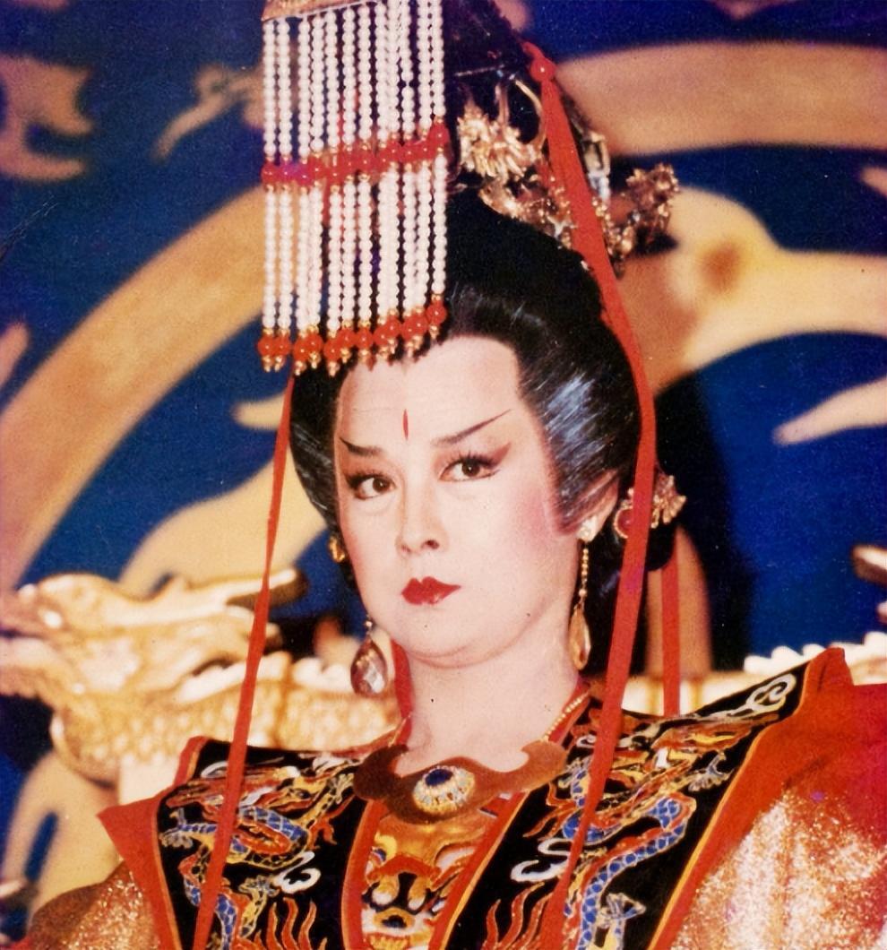 大唐狄公案》:武则天扮演者不合适 大唐狄公案》改编自荷兰作家高罗佩