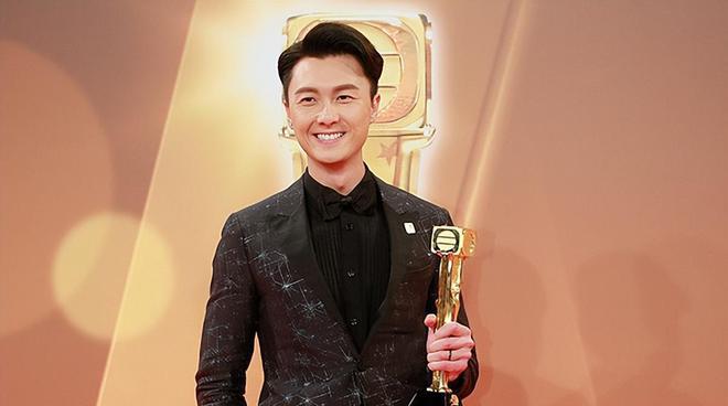 隐蔽世界之秋蝉》热播,王浩信演技获赞,竖屏网剧成新宠 王浩信主演竖