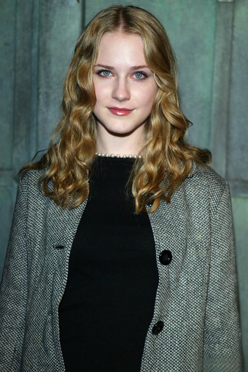 埃文·蕾切尔·伍德:多才多艺的演员 埃文·蕾切尔·伍德,美国演员,多