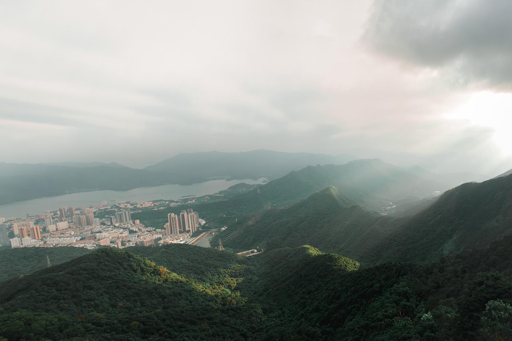 选择路线,规划行程,安全攀登 深圳铁仔山,一个隐藏在城市中的自然秘境