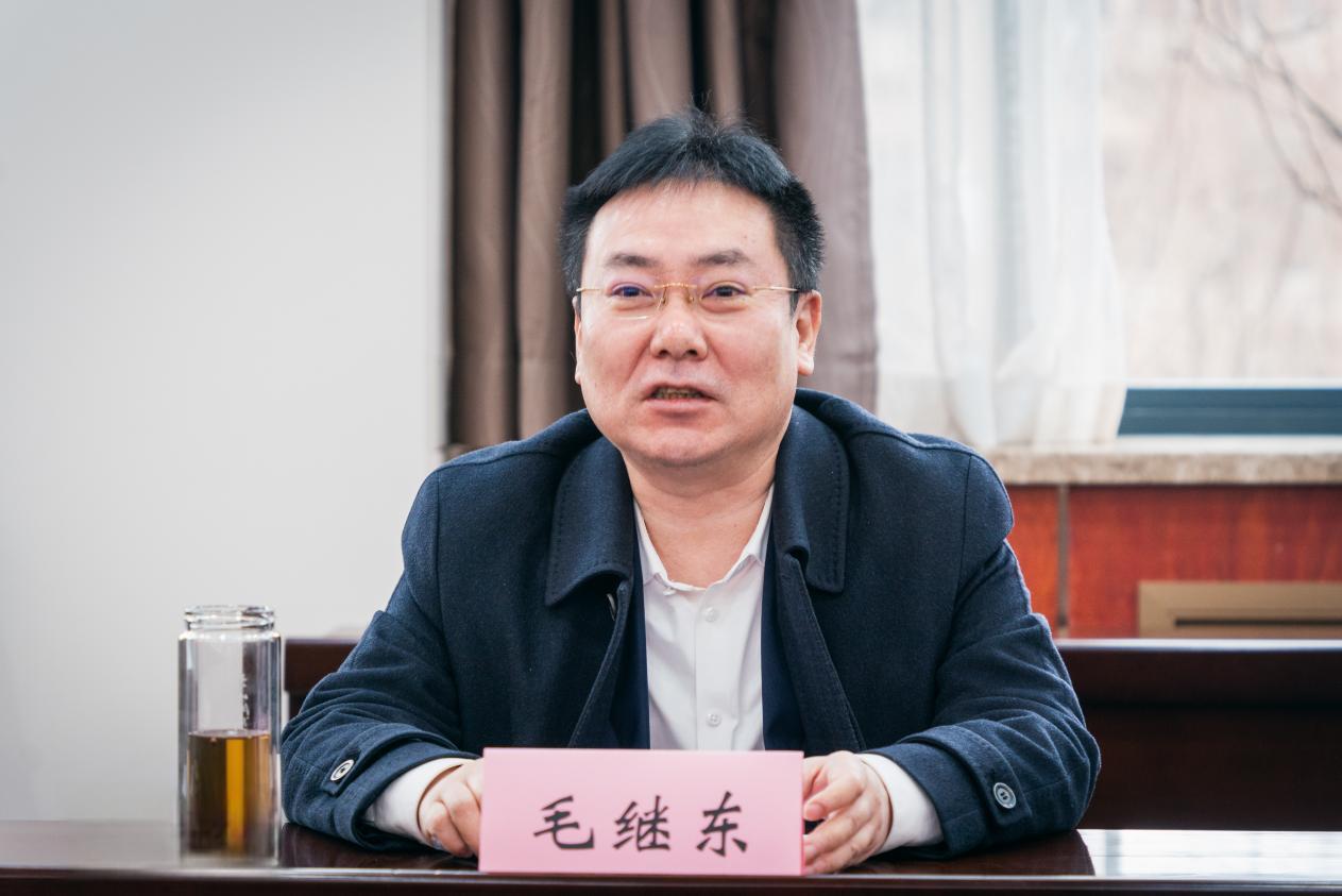 毛继东:陕西建工掌舵者,数字化转型的先锋 毛继东,1974年出生于陕西