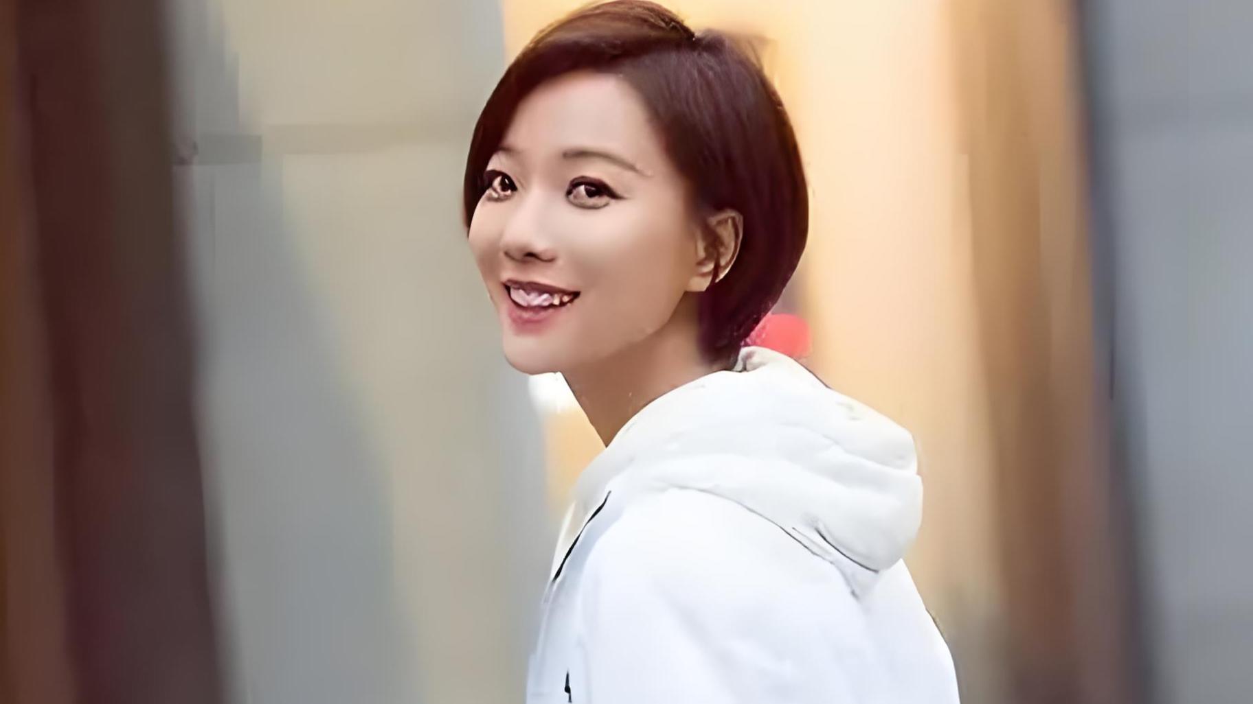 王珞丹:女性的人生不应被年龄所限制 40岁的王珞丹在一场访谈中,就