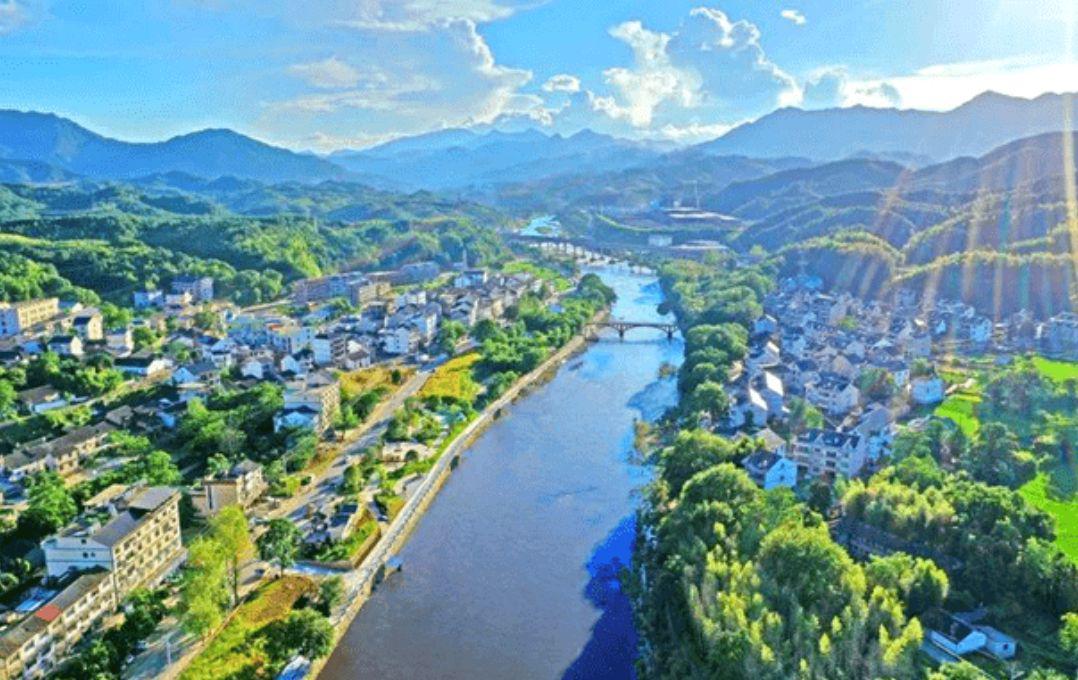 龙泉市:浙江省面积最大的县级市 旅行的魅力在于沿途风景的细细品味.